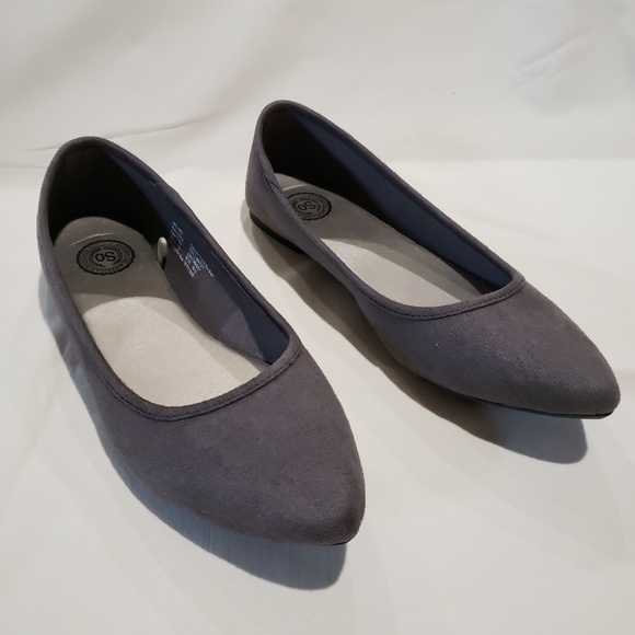 Authentic American Heritage SO Shoes - Authentic SO Grey Pointed Toe Flats US 8